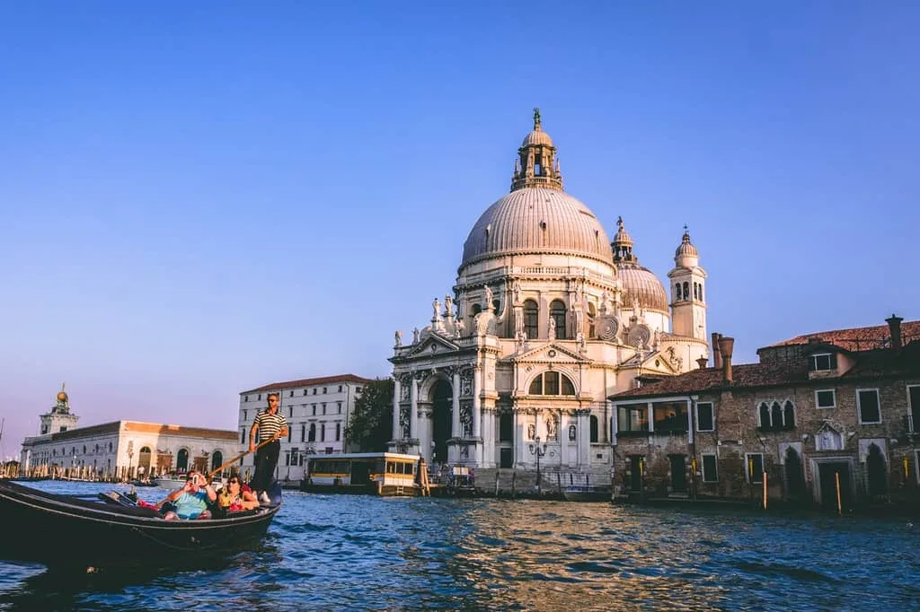 Ultimate travel bucket list 2021