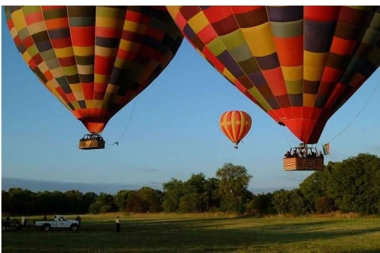 hot air ballon at magaliesberg